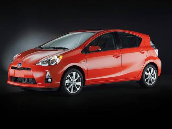 TOYOTA PRIUS C 2014 JTDKDTB38E1075861 image